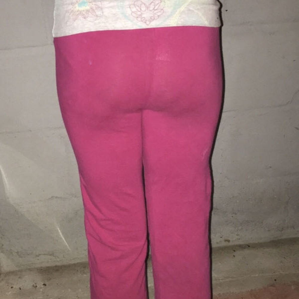 Hi - Picture 2 of 3